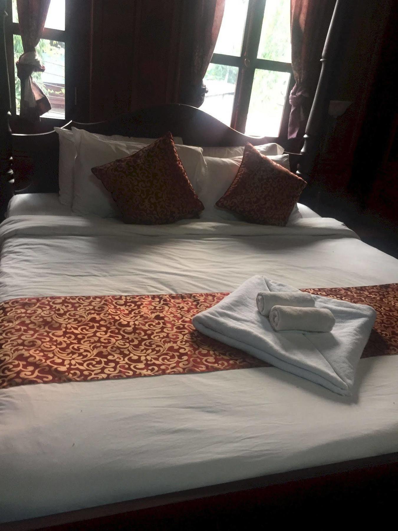 Lakhangthong Boutique Hotel Luangprabang Kültér fotó