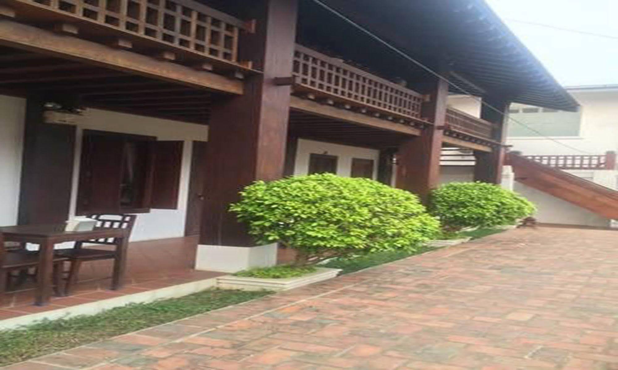Lakhangthong Boutique Hotel Luangprabang Kültér fotó